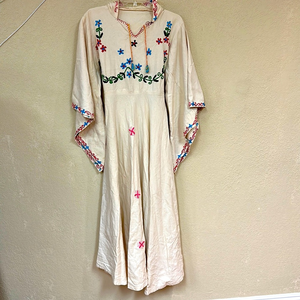 Embroidred BOHO clocks maxi Dress size small